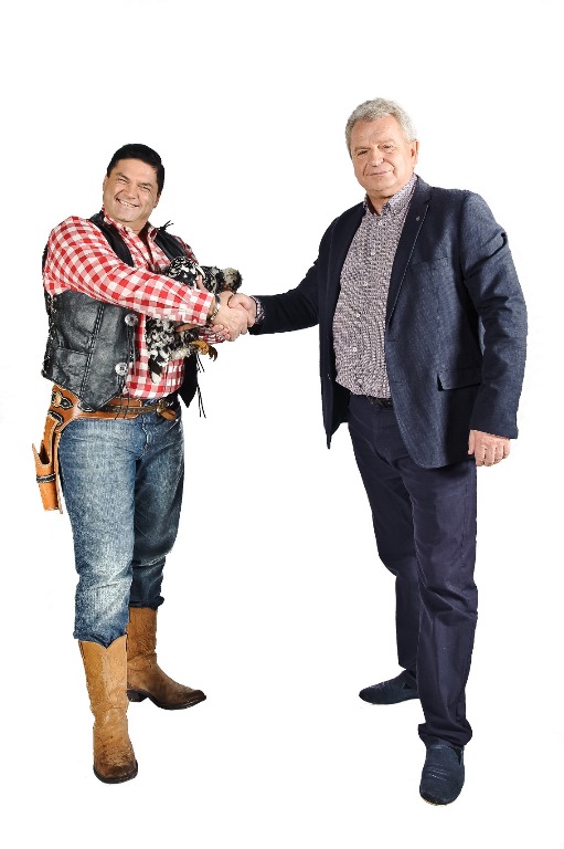 TV3_IssUkis_kaime_vedeju_duetas_Vitalijus_Cololo_Jonas_Pranaitis_FOTO_Tomas_Petronis