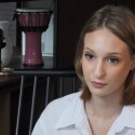 Sukrečianti 14-metės manekenės pabėgusios iš Ukrainos istorija: slėpėsi, kad neatkreiptų į jaunas moteris besikėsinančių kareivių dėmesio
