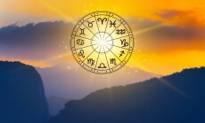 Zodiac,Signs,Inside,Of,Horoscope,Circle,Astrology,And,Horoscopes,Concept