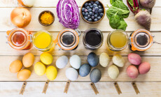 Easter,Eggs,Painted,With,Natural,Egg,Dye,From,Fruits,And