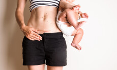C,Section,Cesarean,Operation,Heal,After,Mother,Holding,Baby,Postpartum
