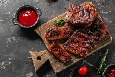 Grilled,And,Smoked,Ribs,With,Barbeque,Sauce.,Delicious,Barbecued,Ribs.