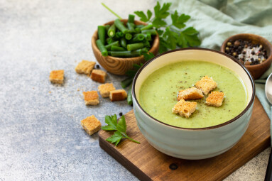 Vegetarian,Dish.,Dietary,Delicious,Cream,Soup,Of,Green,Beans,On