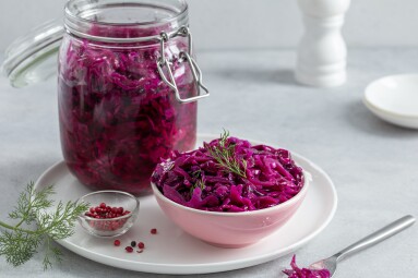 Quick,Pickled,Red,Cabbage,,Vegan,Food,,Copy,Space