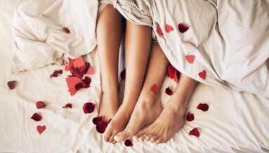 Couple,Feet,And,Heart,In,Bed,With,Love,,Valentines,Day