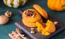 Pumpkin,Cookies,With,Walnuts,And,Spices,On,A,Wooden,Board
