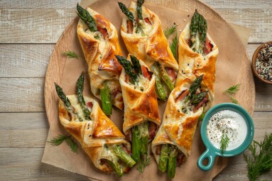 Asparagus,And,Bacon,Puff,Pastry,Bundles,,Top,View,,Wooden,Background