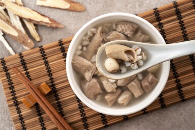 Four,Tonics,Soup.,Delicious,Homemade,Taiwanese,Traditional,Chinese,Herb,Flavor