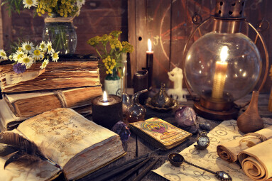 Still,Life,With,Old-fashioned,Lamp,,Magic,Witch,Books,,Tarot,Cards