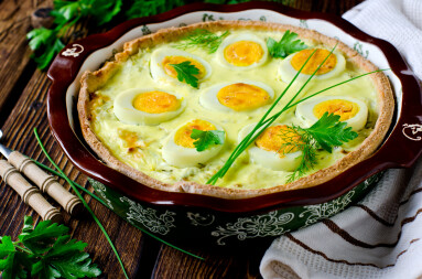 Quiche,With,Cabbage,And,Eggs