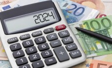Calculator,With,Euros,-,2024
