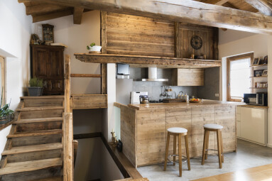 Wood,Kitchen,In,Cottage,Style