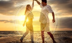 Horoscope,Compatibility.,Loving,Couple,On,Beach,At,Sunset,And,Zodiac
