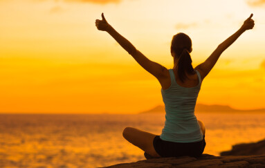 Healthy,Woman,Celebrating,During,A,Beautiful,Sunset.,Happy,And,Free.