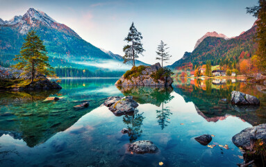 Beautiful,Autumn,Scene,Of,Hintersee,Lake.,Colorful,Morning,View,Of