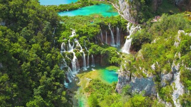 Plitvice,Lakes,National,Park,In,Croatia.,Summer,Mountain,Landscape,With