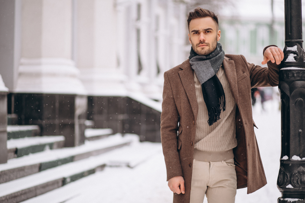 Handsome,Young,Business,Man,Outside,In,Winter