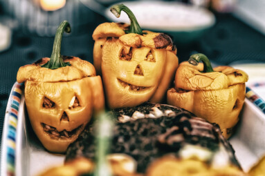 Halloween,Bell,Pepper,Casserole,With,Meat,In,Foreground