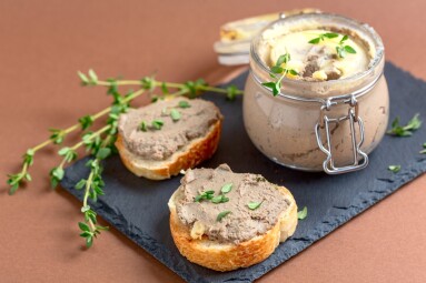 Homemade,Turkey,Or,Chicken,Liver,Pate,In,A,Glass,Jar