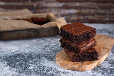 Dark,Chocolate,Espresso,Brownies,,White,And,Gray,Textured,Background.,Baked