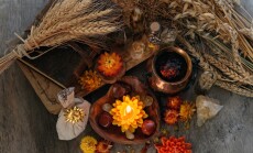 Magic,Ritual,,Witchcraft.,Amulets,,Flowers,,Candles,,Wizard,Items,,Witch,Cauldron,