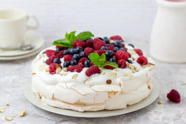 Pavlova,Berry,Cake,,Close,Up