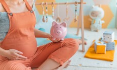 Pregnancy,Family,Planning,Budget.,Cost,Of,Having,A,Child.,Pregnant