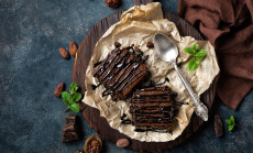 Chocolate,Brownie,Cake,,Dessert,With,Nuts,On,Dark,Background,,Directly