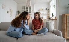 Teenage,Daughter,Sharing,Secrets,With,Young,Loving,Supportive,Mother,,Parent