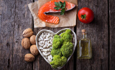 Cholesterol,Diet,,Healthy,Food,For,Heart.,Selective,Focus