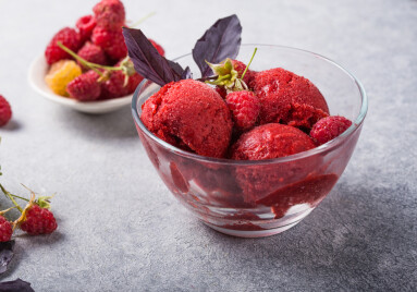 Organic,Raspberry,Sorbet,Ice,Cream,Balls,In,Glass,Ready,To