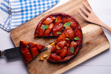 Papaya,Tarte,Tatin.,Traditional,French,Recipe,Without,Apple,But,With