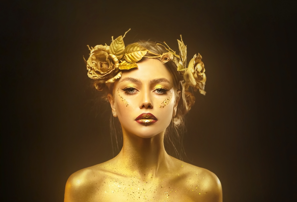 Portrait,Beauty,Fantasy,Woman,Queen,,Face,In,Gold,Paint.,Golden