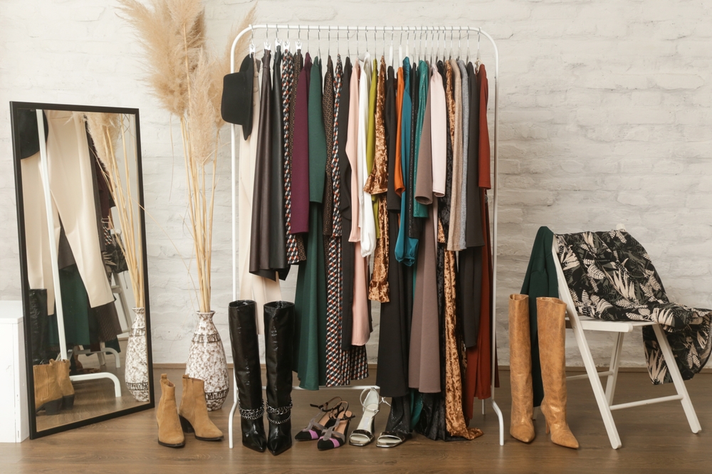 Women's,Clothes,And,Shoes.,Clothes,Rack,With,Stylish,And,Elegant
