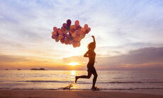 Happiness,And,Inspiration,Concept,,Psychology,Of,Happy,People,,Young,Woman