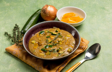 Amaranth,Porridge,With,Zucchinis,And,Pepper