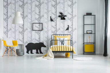 White,Blanket,On,Yellow,Overlay,On,Bed,In,White,Bedroom