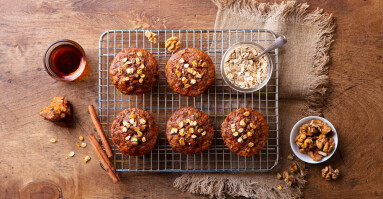 Carrot,Oat,Muffins,,Cupcakes,,Cakes,On,Cooling,Rack.,Wooden,Background.