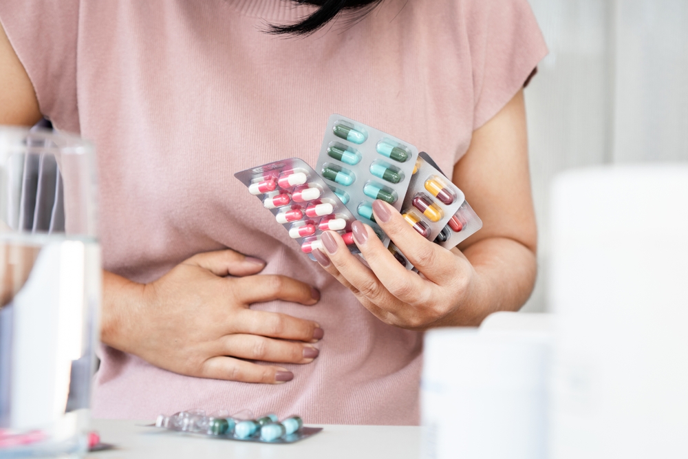 Antibiotic-associated,Diarrhea,(aad),Concept,With,Woman,Have,An,Upset,Stomach,