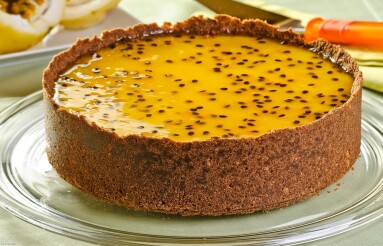 Passion,Fruit,Sweet,Pie,With,Cream,And,Gelatin