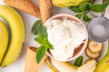 Vegan,Raw,Alternative,Banana,Ice,Cream,,Frozen,Banana,Cream,,Sorbet