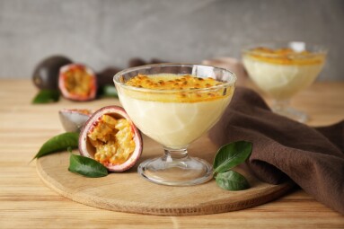 Concept,Of,Delicious,Food,-,Passion,Fruit,Mousse