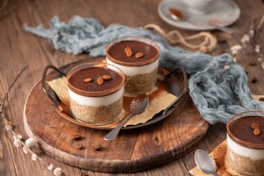 Indulge,In,Creamy,,Coffee-infused,Overnight,Oats,Layered,With,A,Luscious