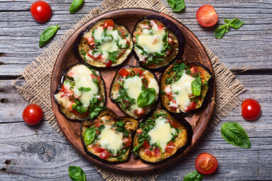 Mini,Pizza,With,Eggplant,,,Tomato,And,Basil,.,Top
