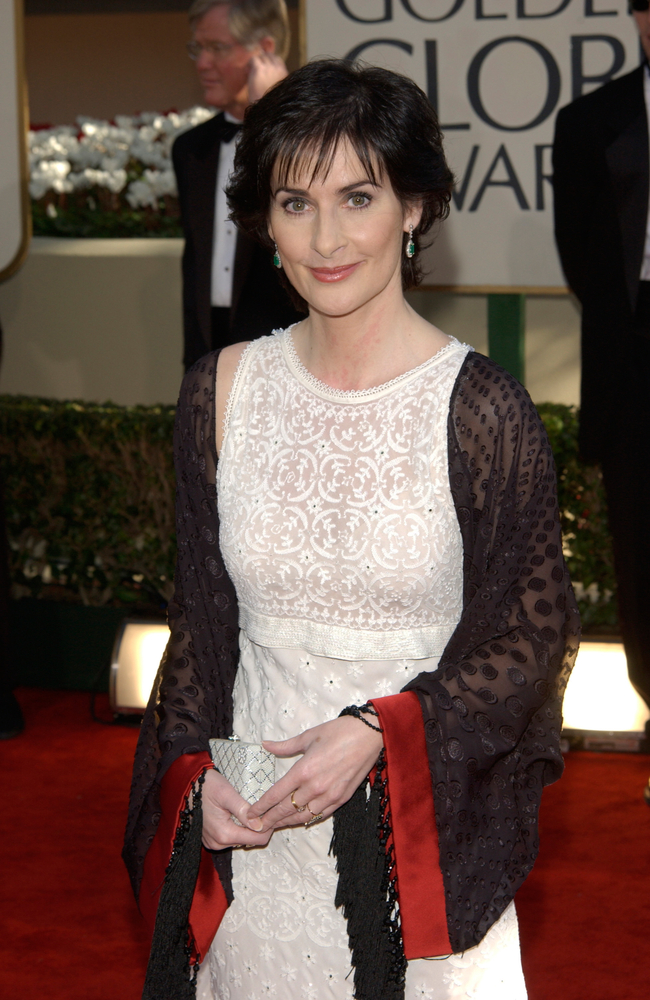 Singer,Enya,At,The,59th,Annual,Golden,Globe,Awards,In