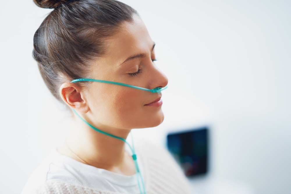 Picture,Of,Woman,Having,Molecular,Hydrogen,Inhalation