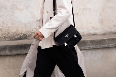 Milan,,Italy,-,January,,14,,2024:,Man,Wears,Leather,Bag