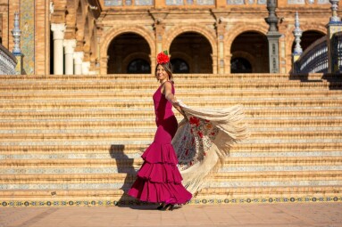 The,Beautiful,Girl,Dances,Flamenco,On,A,Beautiful,Sunny,Day