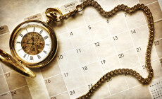 Time,Management,,Gold,Pocket,Watch,On,Blank,Calendar,Background