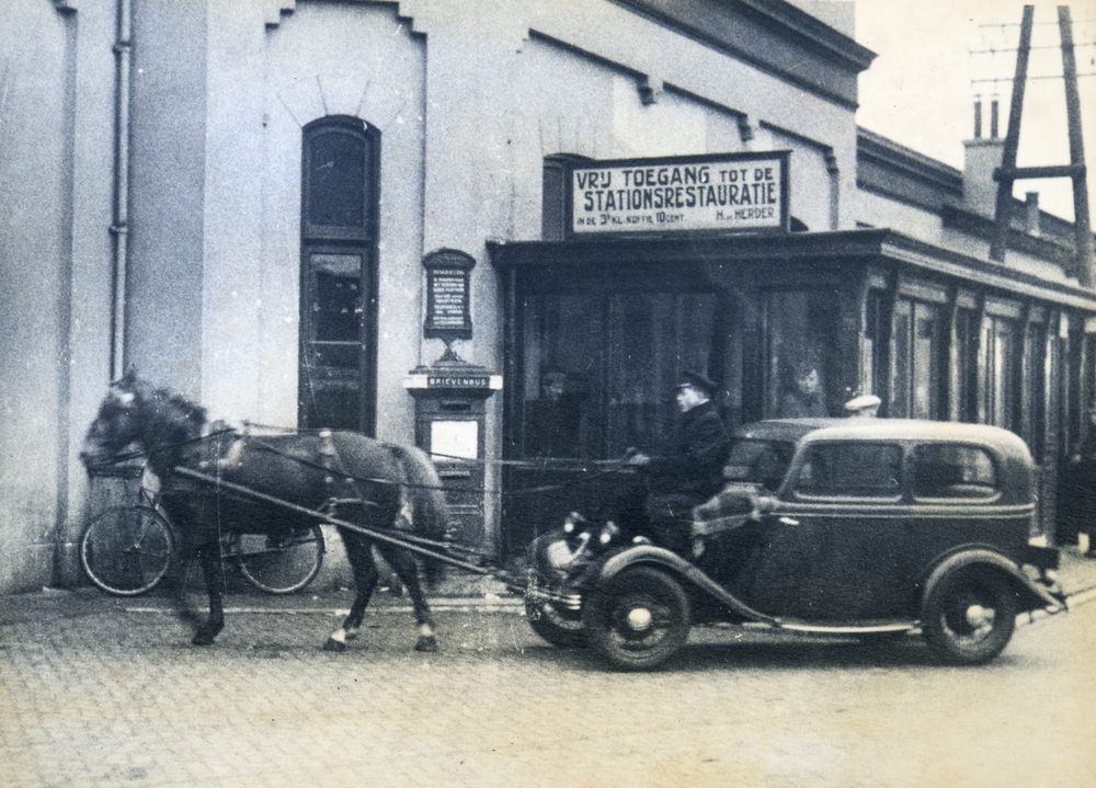 Denmark,-,Circa,1940s:,The,Coachman,Operates,Horse,Harnessed,In
